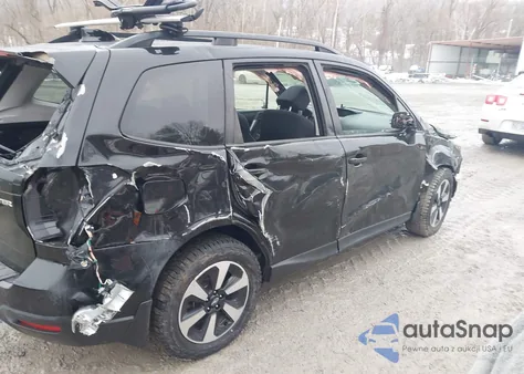 2018 Subaru Forester 2.5I Premium from USA, damaged, VIN JF2SJAEC9JG590367